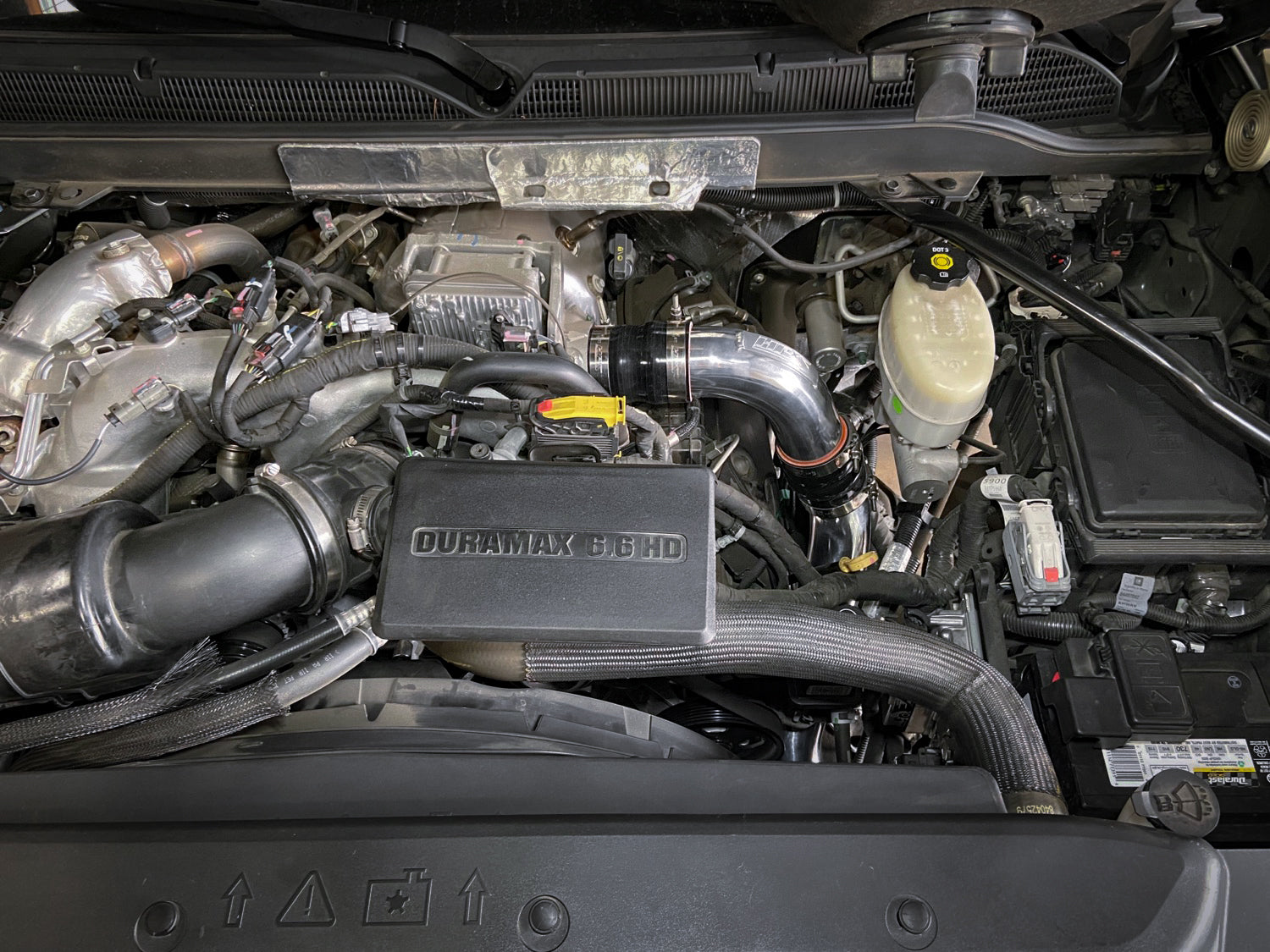 HPS Intercooler Charge Pipe Hot Side Installed 2017-2019 Chevy Silverado 3500 HD Duramax 6.6L V8 Diesel Turbo L5P Duramax 17-146