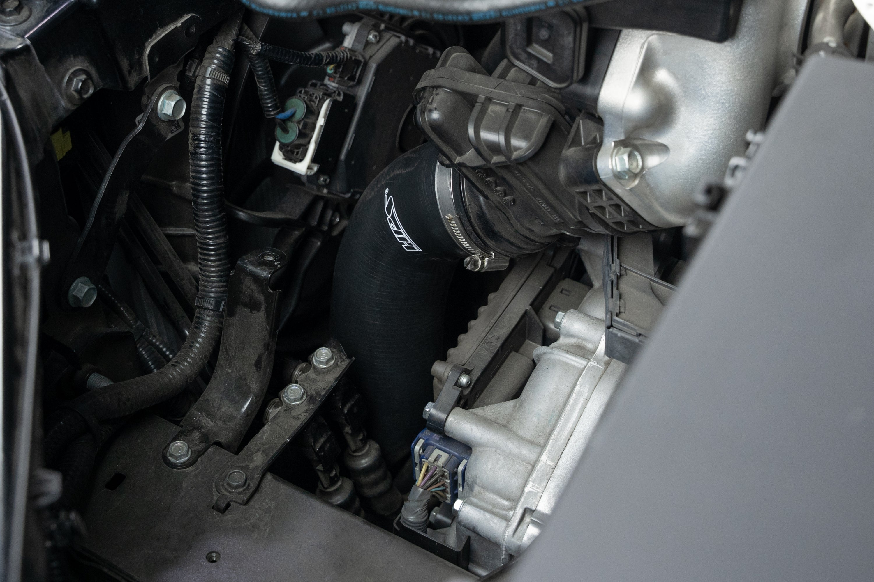 HPS Performance Hot Side Intercooler Charge Silicone Hose Boot Installed 2021-2025 Acura TLX Type S 3.0L Turbo 17-164