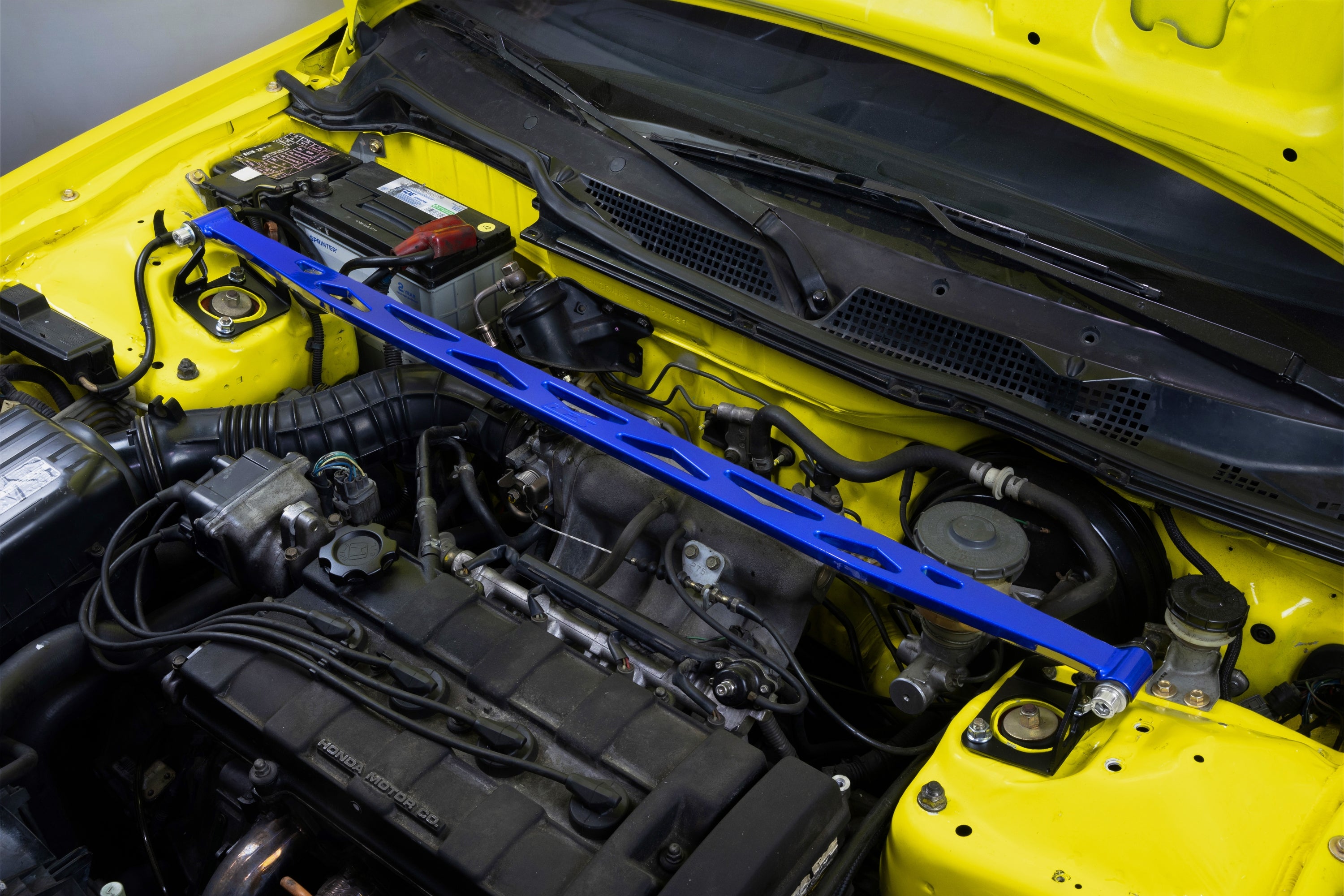 HPS Performance Blue Front Strut Tower Bar Installed 1994-2001 Acura Integra DC2 42-120BL