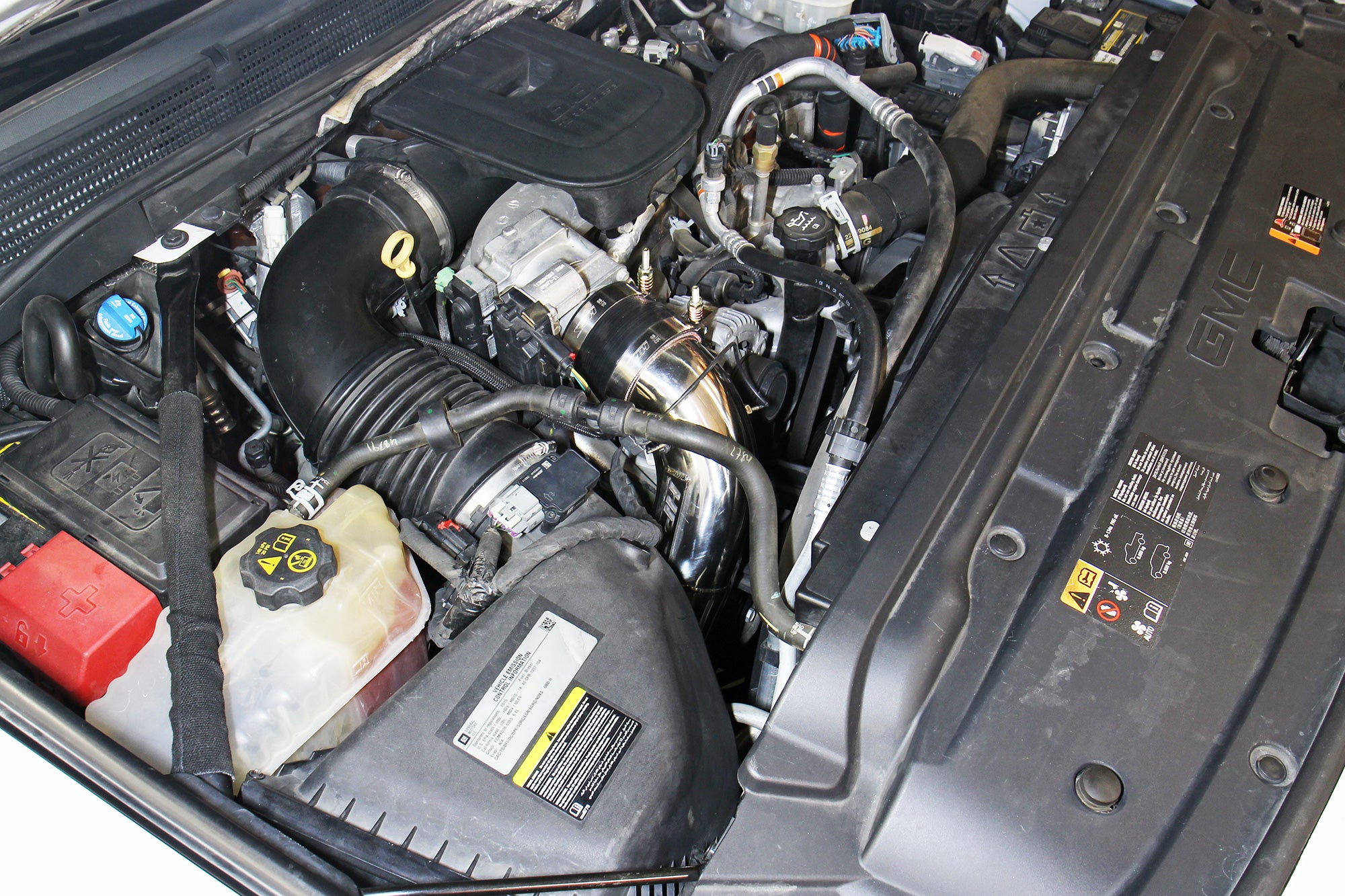 HPS 3.5" Stainless Steel Charge Pipe Cold Side Installed Chevy Silverado 2500HD 6.6L Duramax Diesel Turbo LML 17-125P