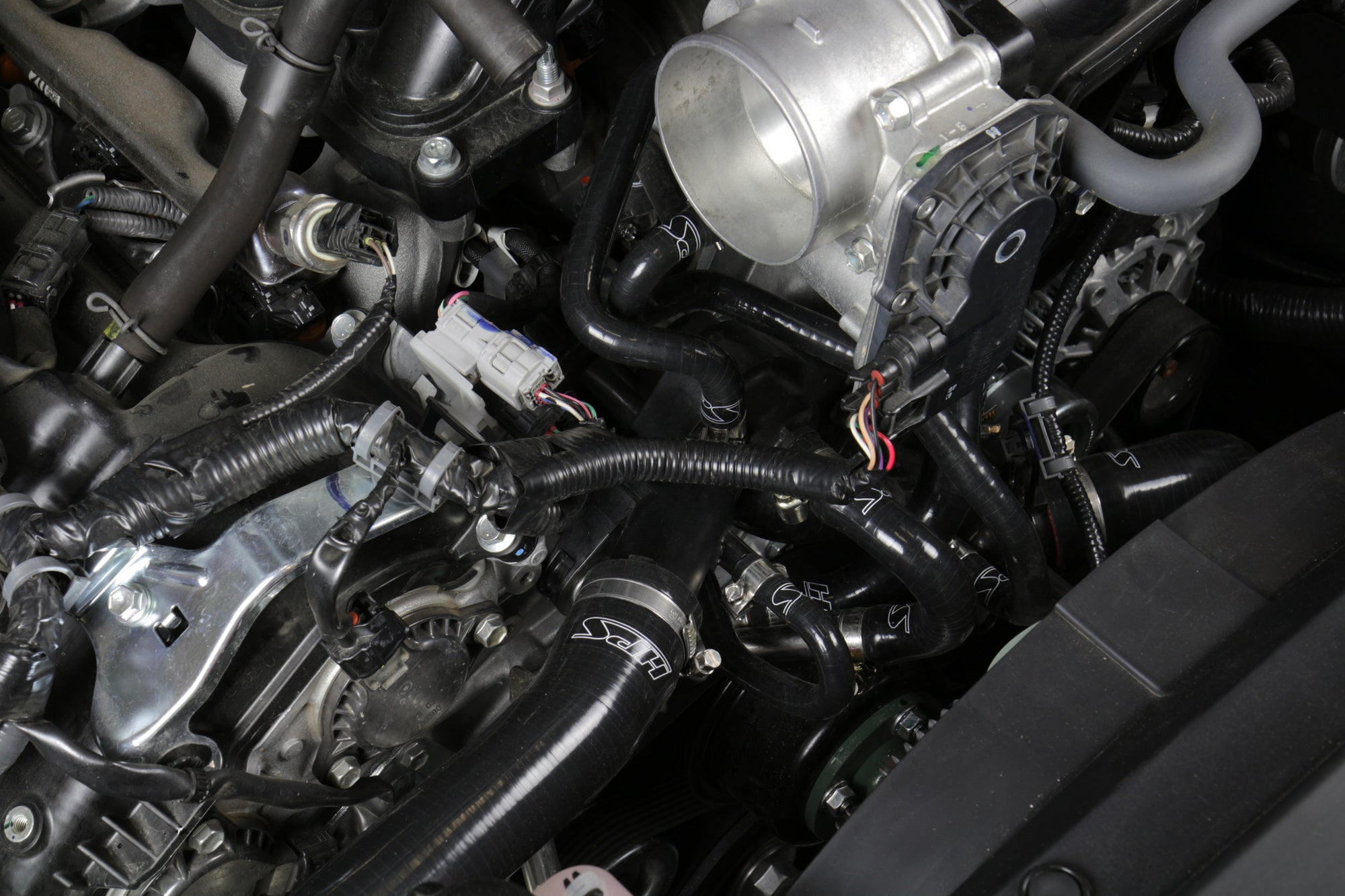 HPS Silicone Radiator + Heater Coolant Hoses Repair old OEM cracked rubber hoses on 2016-2020 Toyota Tacoma V6