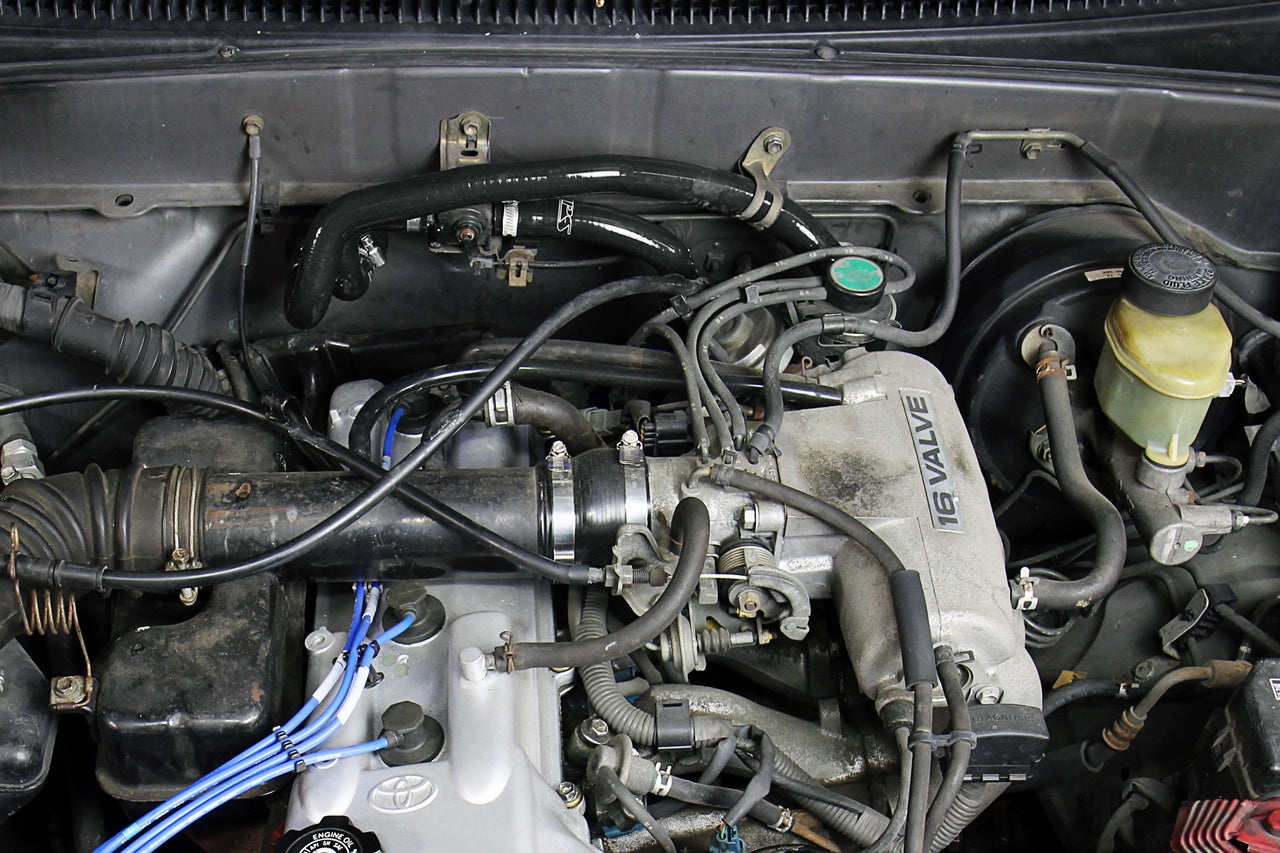 HPS Silicone Heater Hose Kit Installed 1995-2004 Toyota Tacoma 2.4L 2.7L 57-1746H