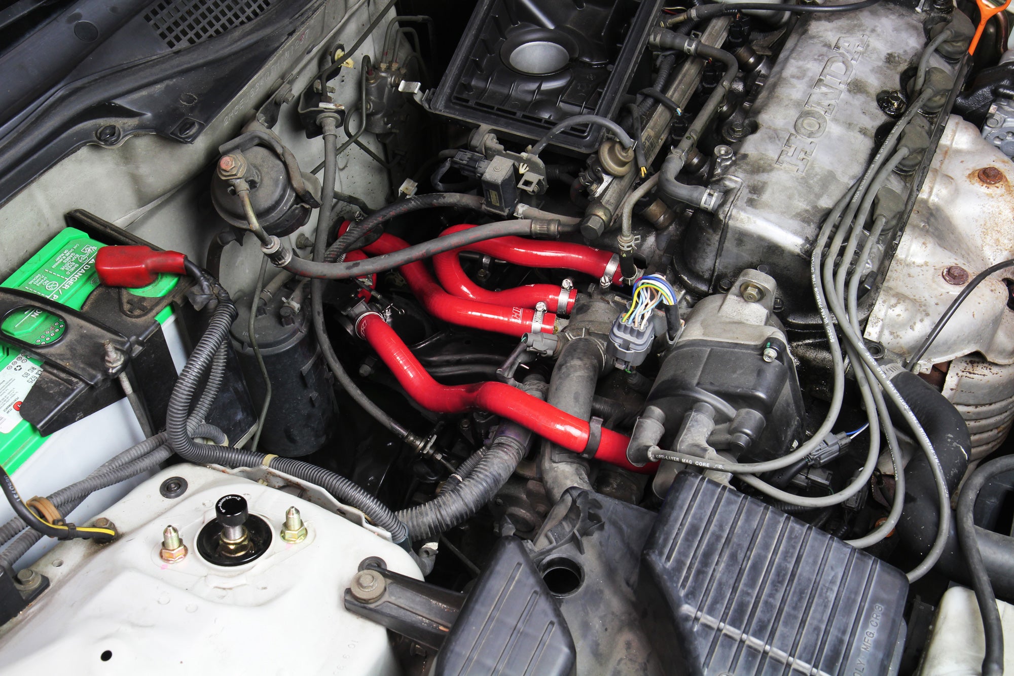HPS Red Silicone Heater Coolant Hose Kit Installed 96-00 Honda Civic EK CX DX LX 1.6L D16 SOHC 57-1773-RED
