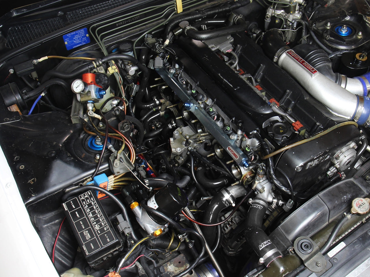 HPS Silicone Radiator + Heater Hose Kit Installed 1989-1994 Nissan Skyline GTR R32 RB26DETT Twin Turbo 57-1782