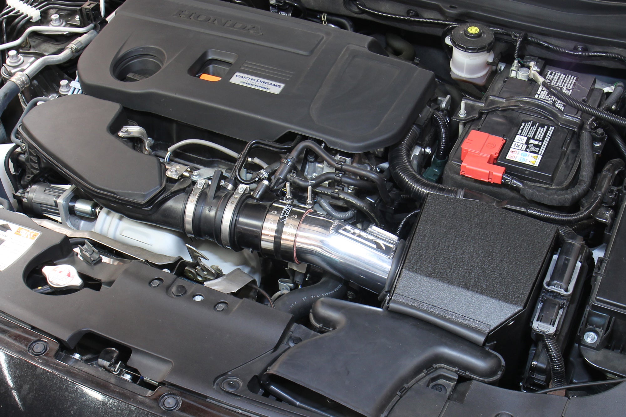 HPS Performance Shortram Air Intake Kit Installed 2018-2020 Honda Accord 2.0L Turbo 827-656