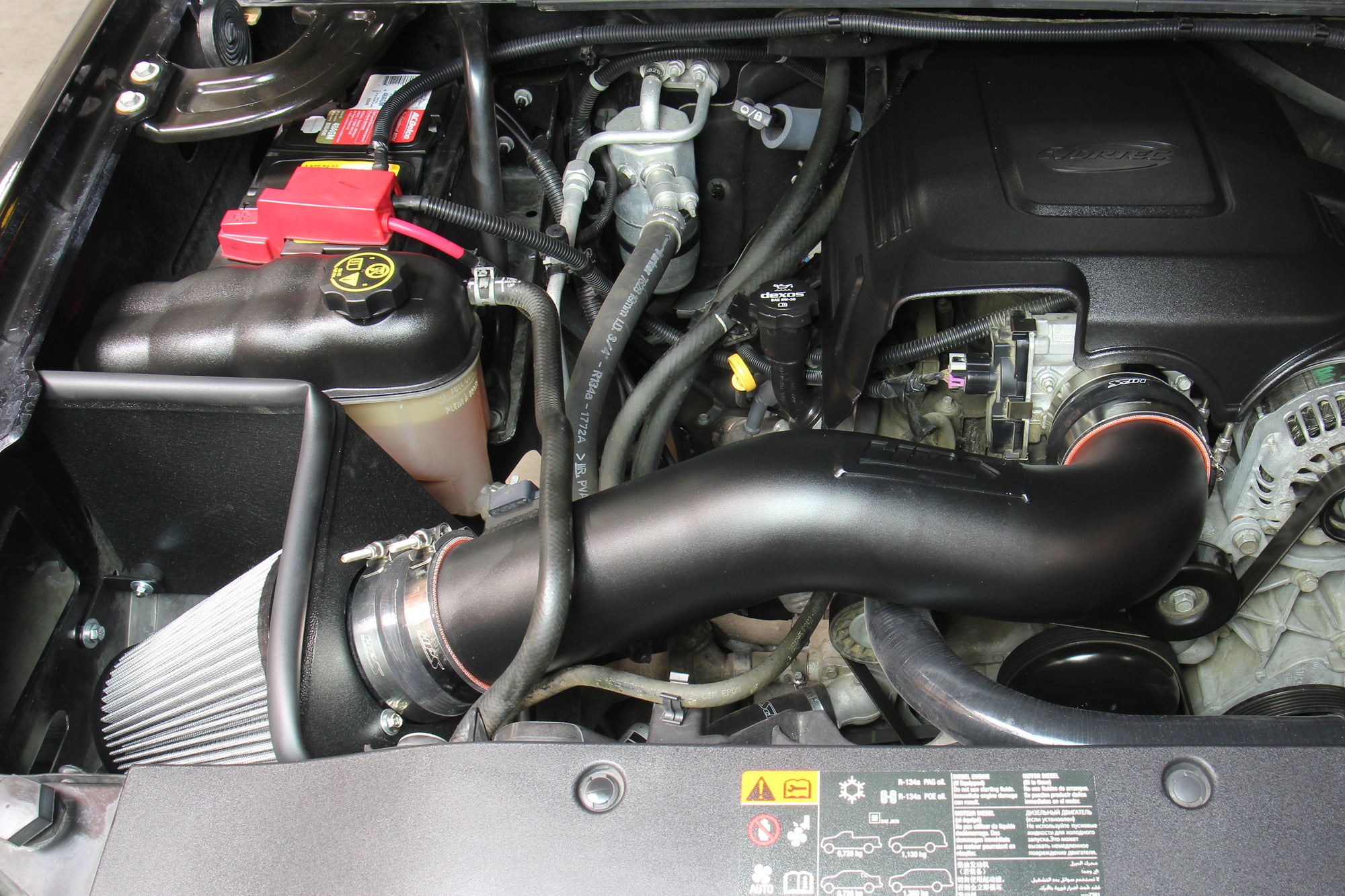 HPS Performance Shortram Air Intake Kit Installed 2009-2014 GMC Sierra 1500 4.8L 5.3L 6.0L 6.2L V8 (Excludes Hybrid) 827-667BL
