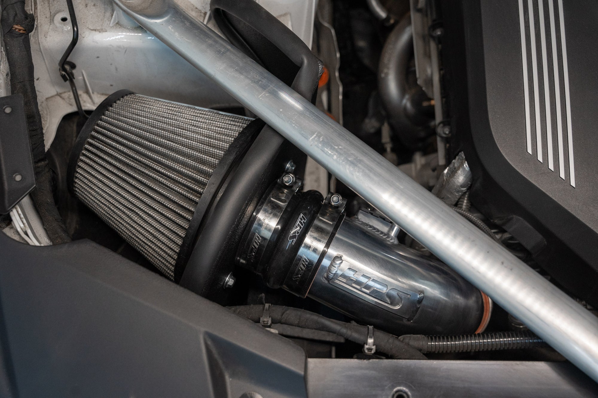 HPS Cold Air Intake Kit 827-702 Installed 2019-2024 BMW X5 3.0L Turbo B58 G05